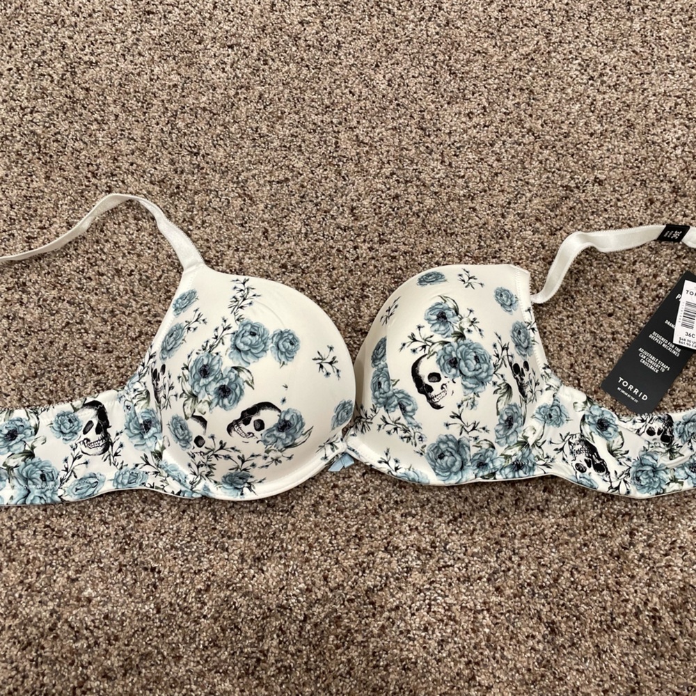 NWT Torrid push up 36c